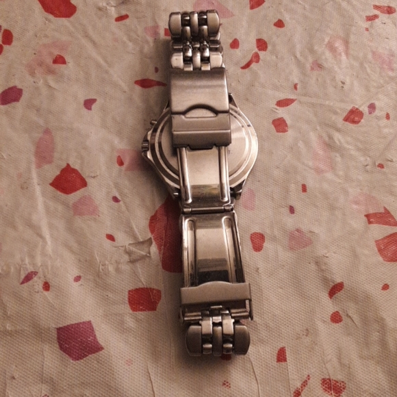 Watch - Picture 2 of 2